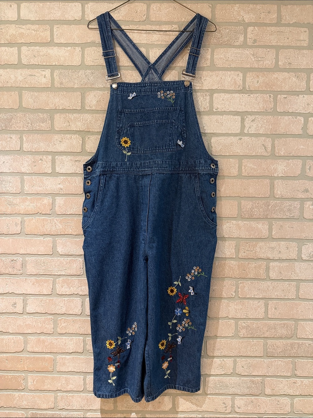Vintage Agapo Floral Whimsy Embroidered Denim Capri Wide Leg Cropped Overalls